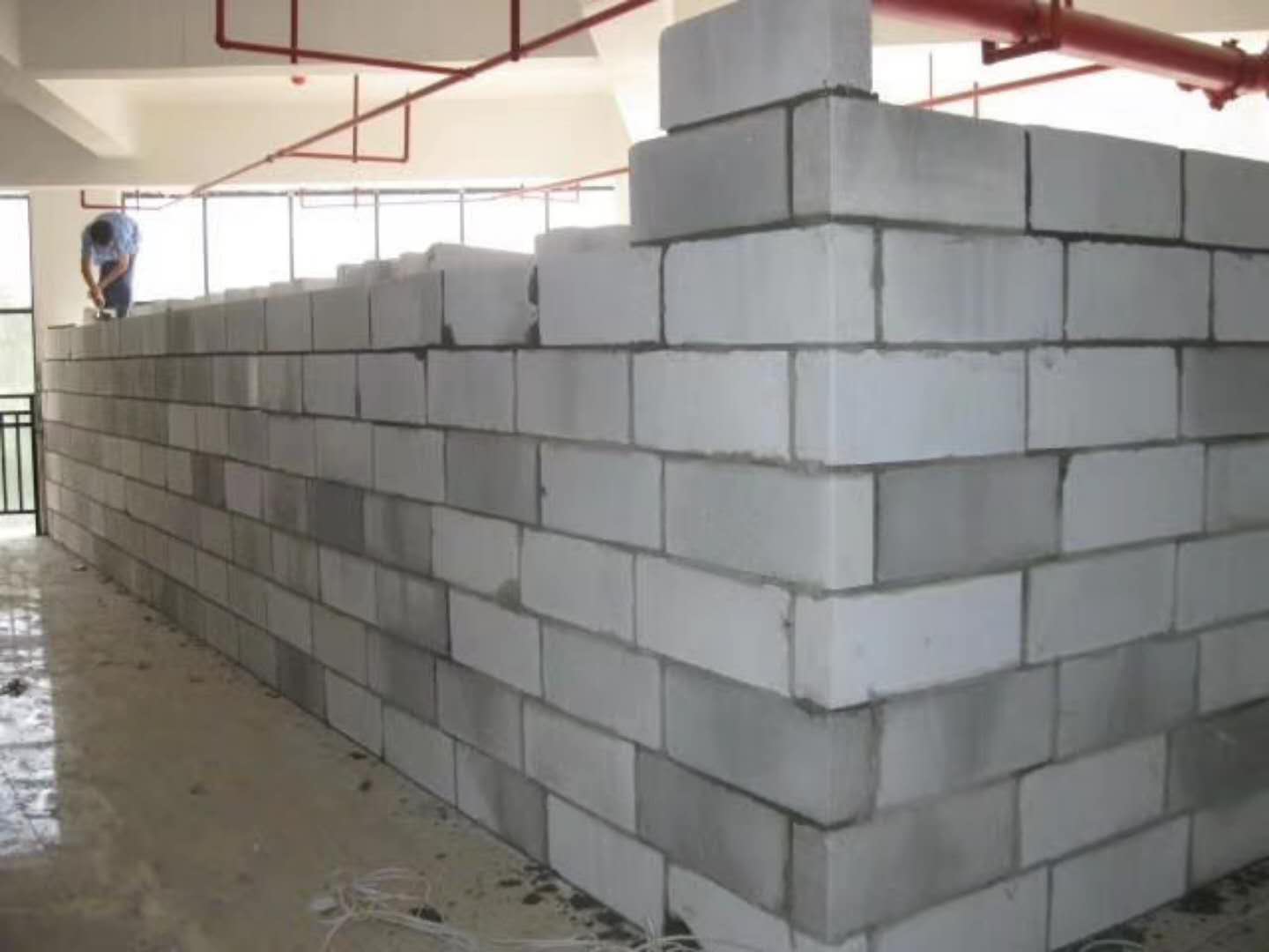 炉霍蒸压加气混凝土砌块承重墙静力和抗震性能的研究
